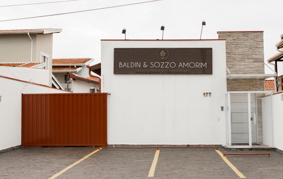 Primeiro escritório Baldin Advogados em 2013